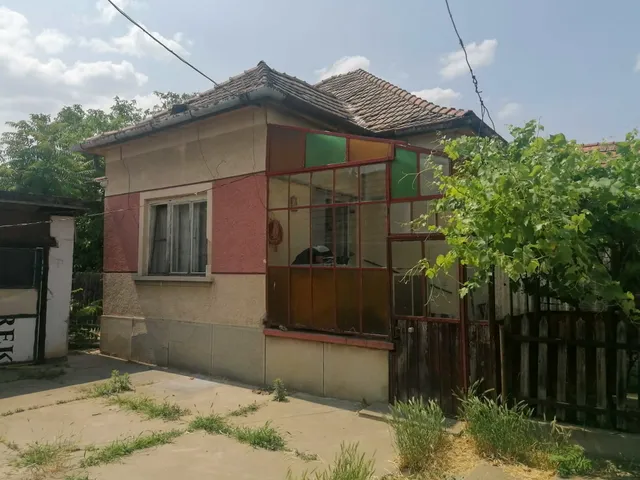 Eladó ház Szeged, Szentmihály 86 nm