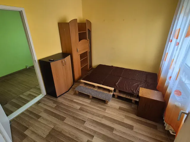 Kiadó lakás Szeged, Tarján 53 nm