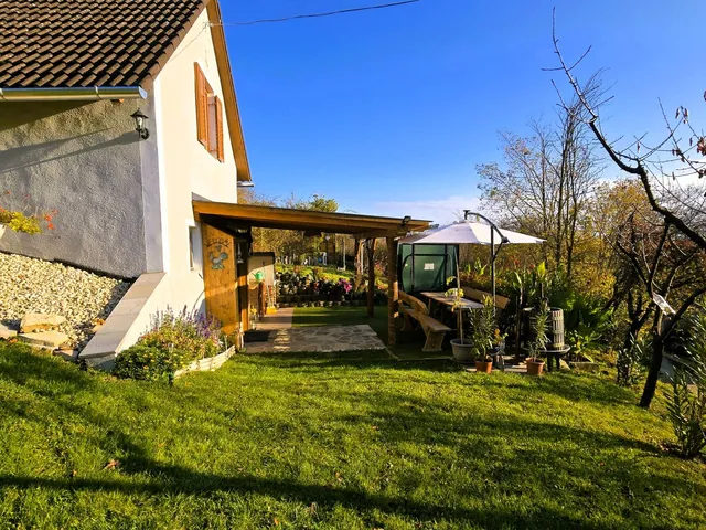 Eladó üdülő és hétvégi ház Pécsely 75 nm