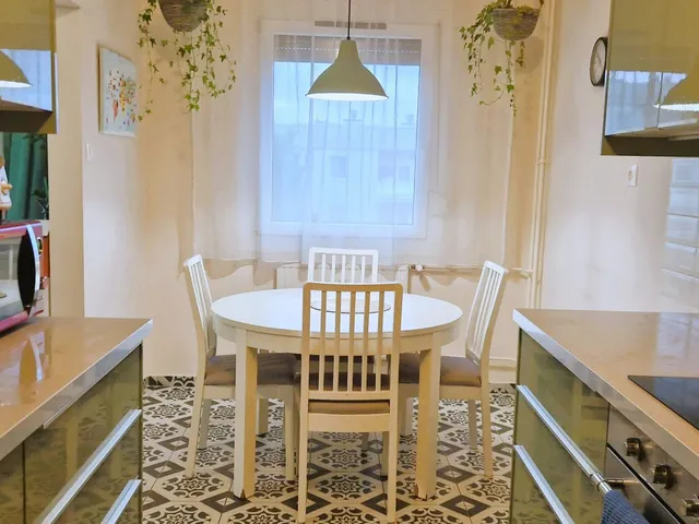 Eladó lakás Balatonfüred 81 nm