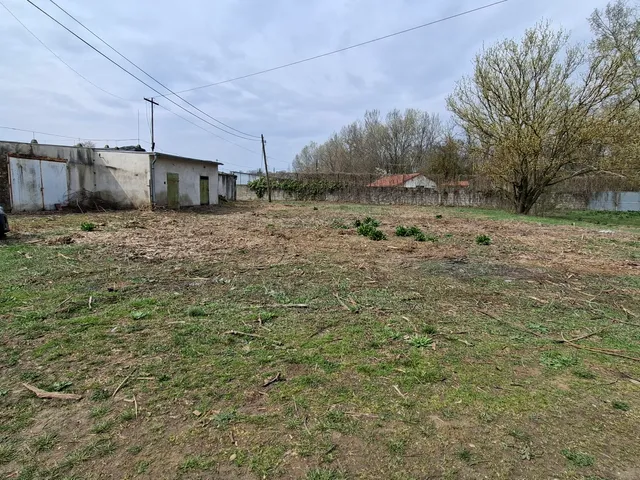 Kiadó kereskedelmi és ipari ingatlan Budapest XVII. kerület, Alsó-Rákoshegy 1 nm