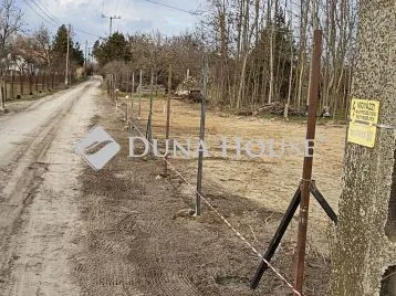 Eladó telek Cegléd 2500 nm
