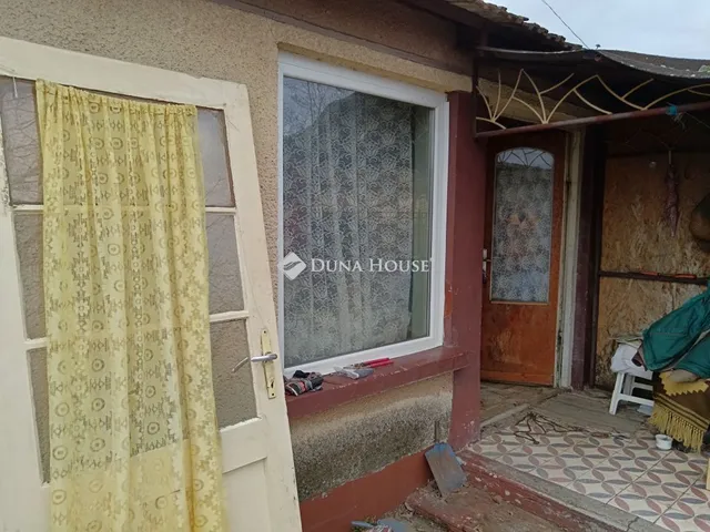 Eladó ház Tápiószőlős 50 nm