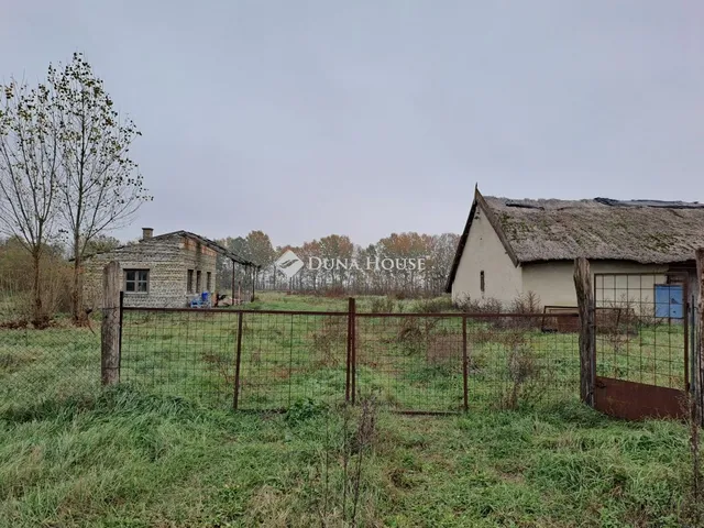Eladó mezőgazdasági ingatlan Nagykőrös 28 nm