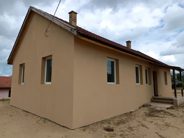 Eladó ház Farmos 81 nm