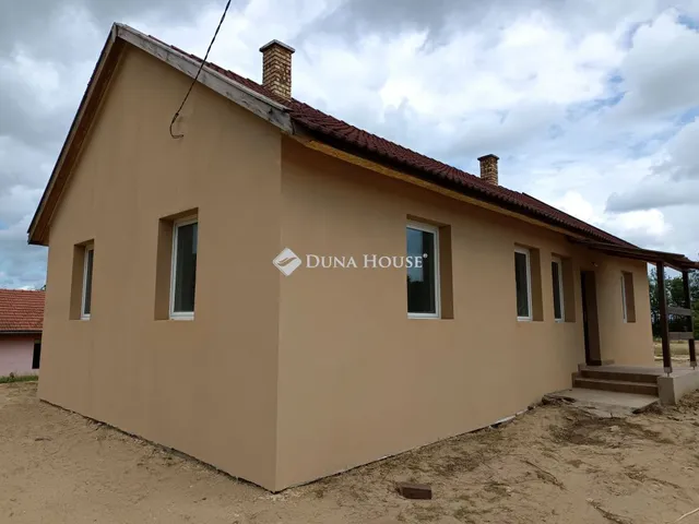 Eladó ház Farmos 81 nm