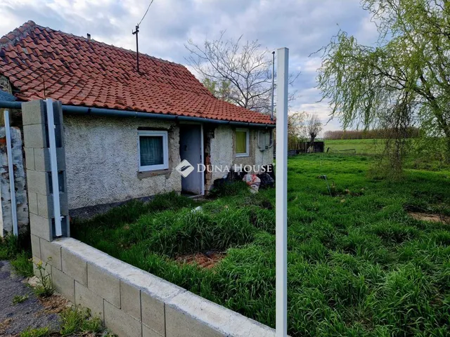 Eladó ház Cegléd 42 nm