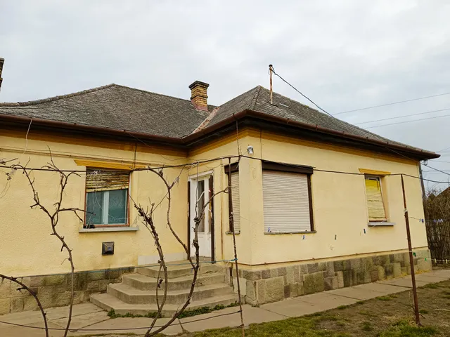 Eladó ház Tápiógyörgye 92 nm