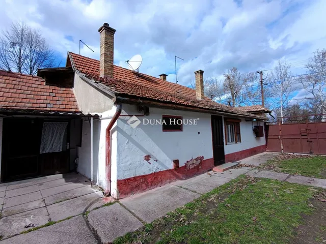 Eladó ház Cegléd 83 nm