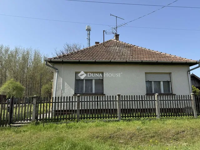 Eladó ház Újszilvás 78 nm