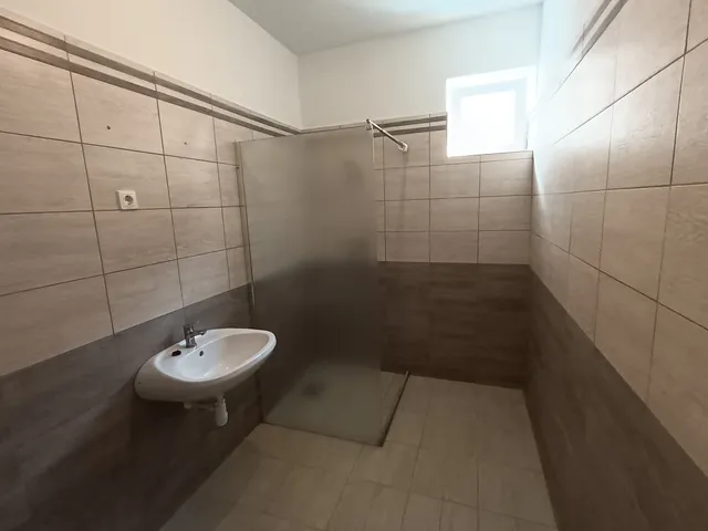 Eladó lakás Cegléd 64 nm