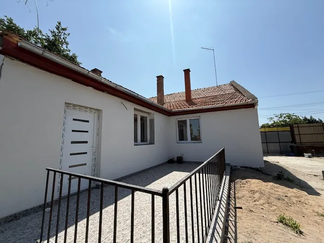 Eladó ház Cegléd 110 nm