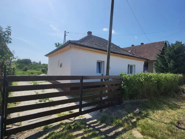 Eladó ház Tápiószele 55 nm