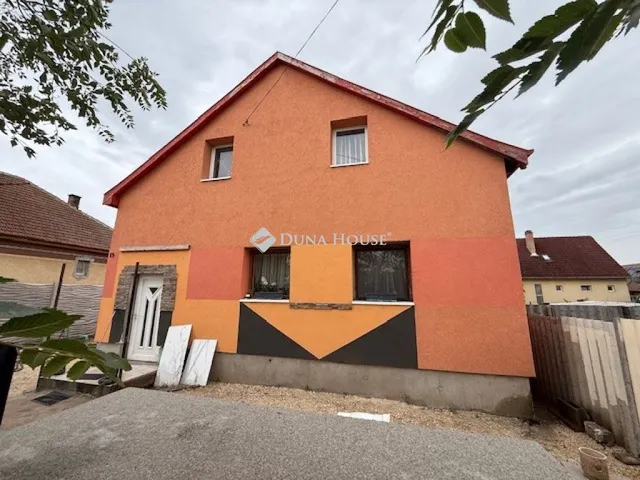 Eladó ház Ócsa, Katona József utca 140 nm