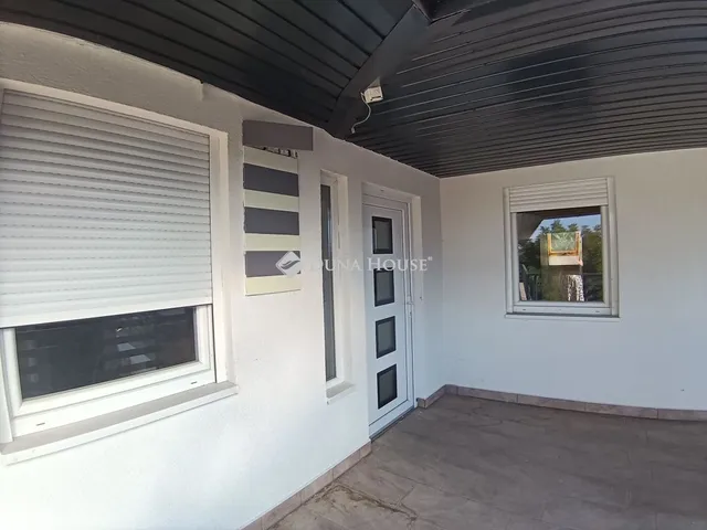 Eladó lakás Cegléd 44 nm