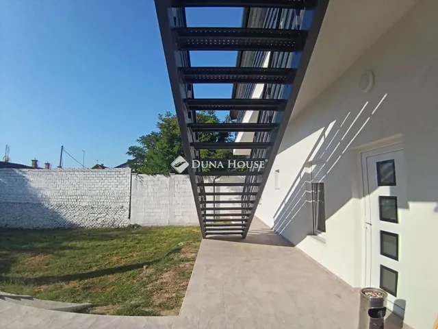 Eladó lakás Cegléd 44 nm