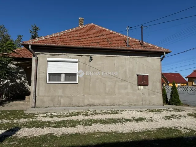Eladó ház Abony, Szolnoki út 63 nm