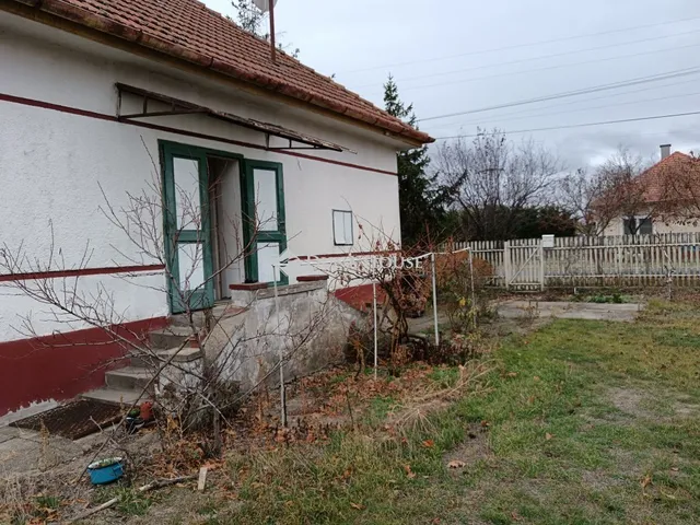 Eladó ház Nyársapát 60 nm