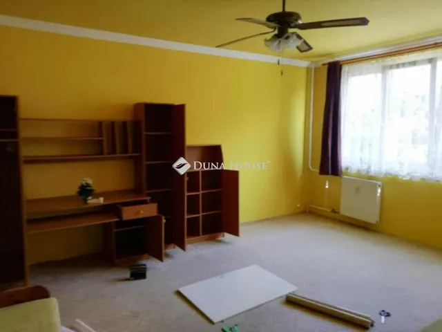 Eladó lakás Cegléd 34 nm