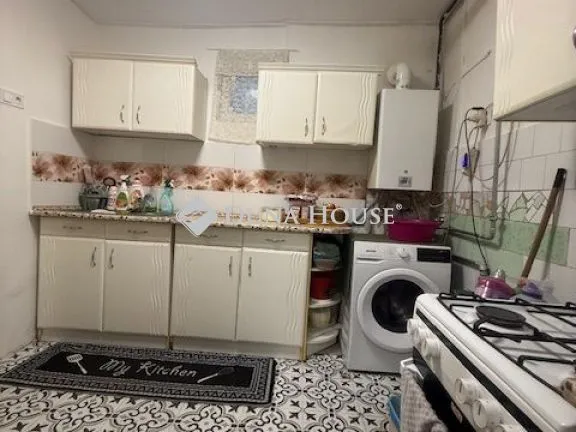 Eladó ház Örkény, Radnóti Miklós utca 80 nm