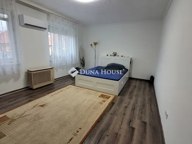 Eladó ház Cegléd 175 nm