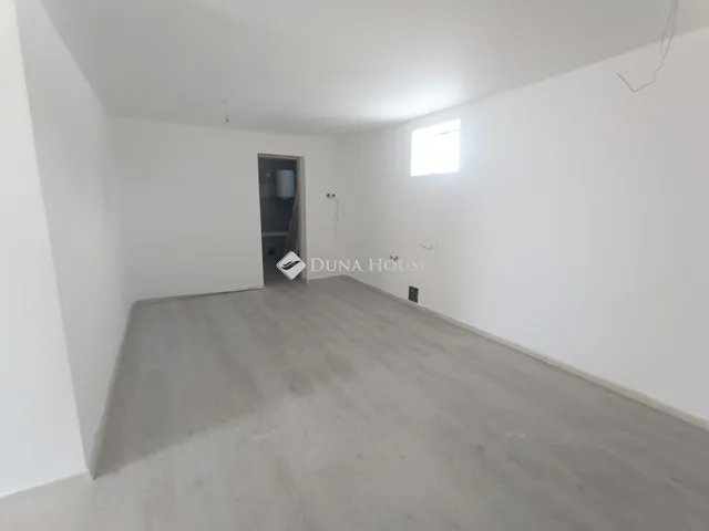 Eladó ház Törtel 68 nm