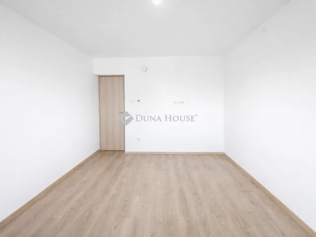 Eladó ház Törtel 68 nm