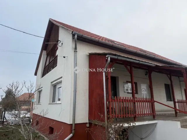 Eladó ház Csévharaszt, Széchenyi utca 302 nm