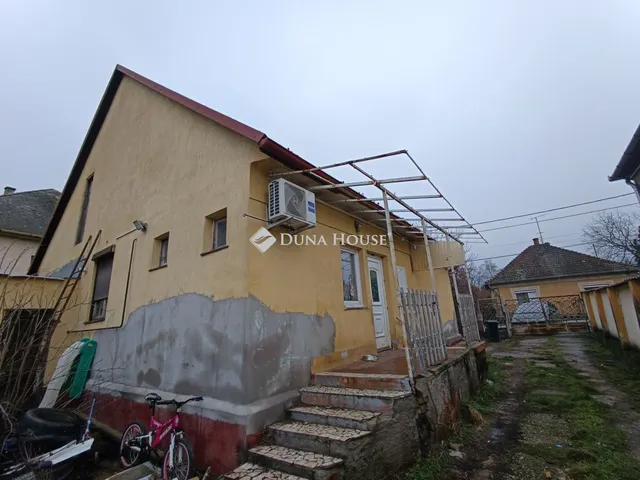 Eladó ház Aszód 85 nm