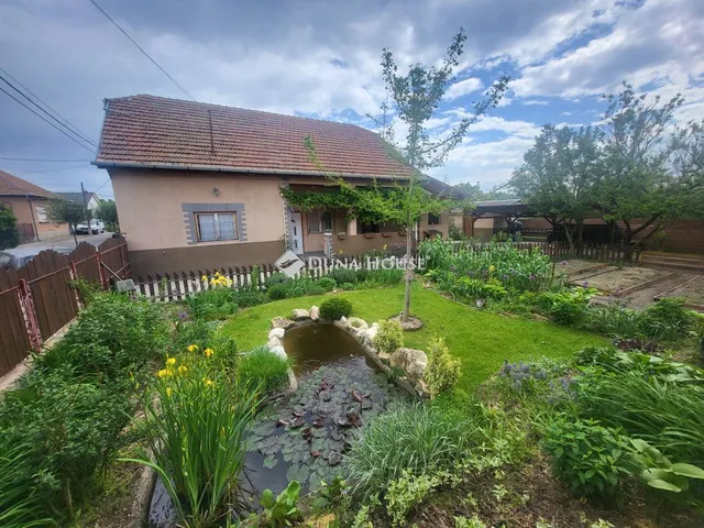 Eladó ház Vecsés, József utca 121 nm