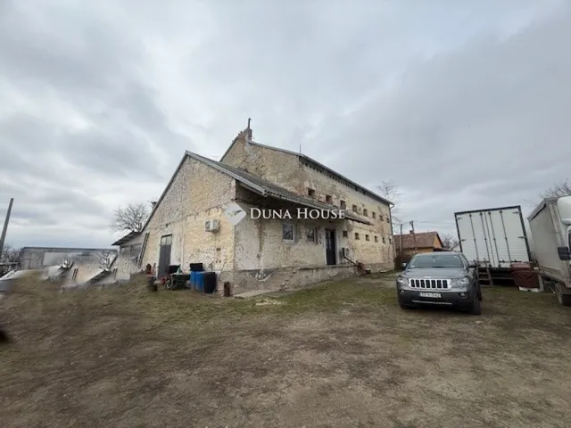 Eladó mezőgazdasági ingatlan Bugyi 720 nm