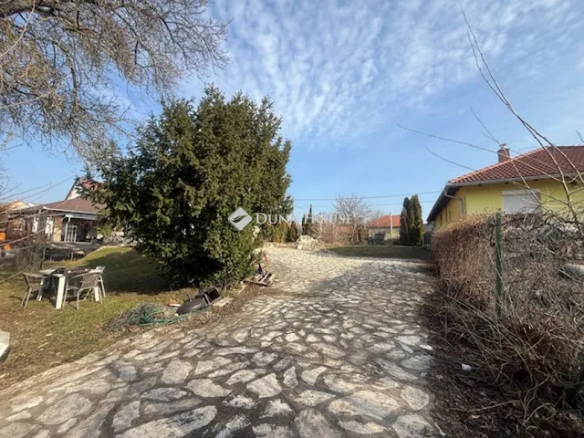 Eladó telek Gyömrő, Attila utca 830 nm