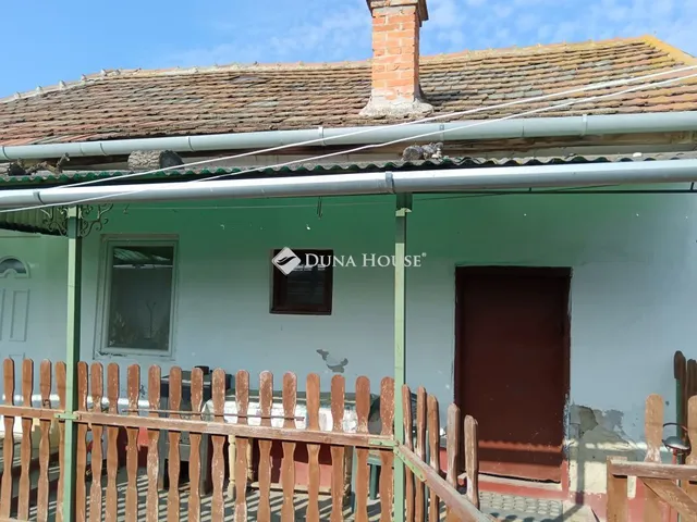 Eladó ház Cegléd 70 nm