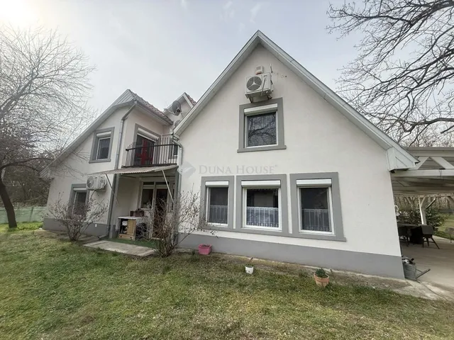 Eladó mezőgazdasági ingatlan Mikebuda 164 nm