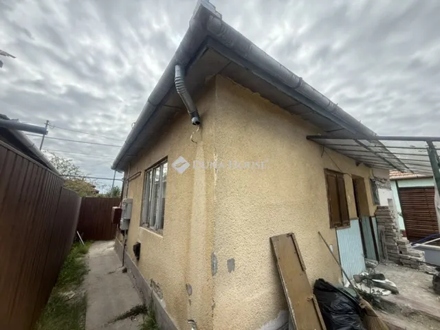 Eladó ház Vecsés, Apafi utca 39 nm
