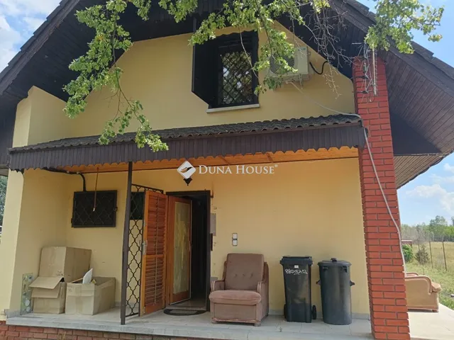 Eladó ház Tápiószentmárton 71 nm