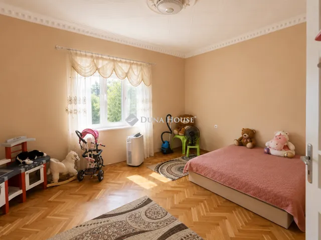 Eladó ház Újszász 94 nm