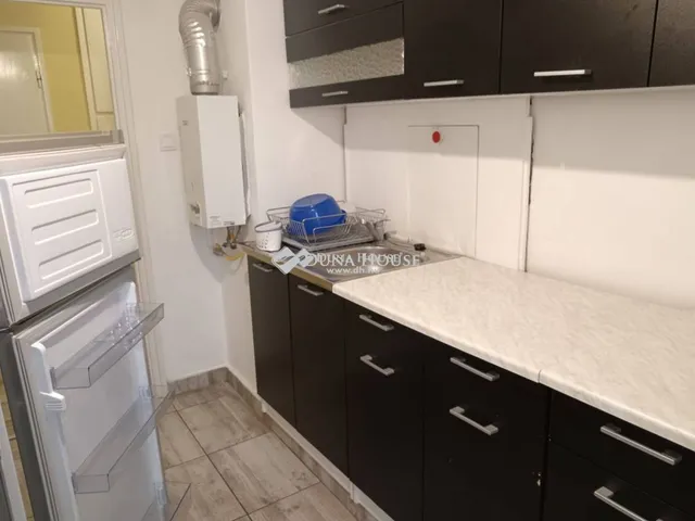 Eladó lakás Cegléd 57 nm
