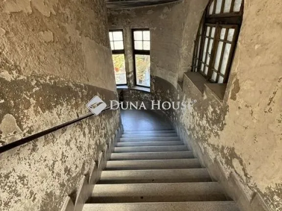 Eladó lakás Budapest XIII. kerület, Frangepán utca 40 nm