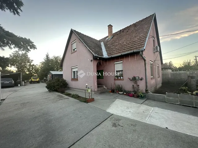 Eladó ház Üllő 113 nm