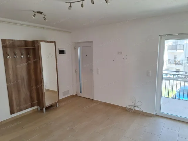 Eladó lakás Sopron, Belváros külső 30 nm