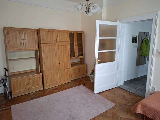 Eladó lakás Sopron, Belváros 67 nm