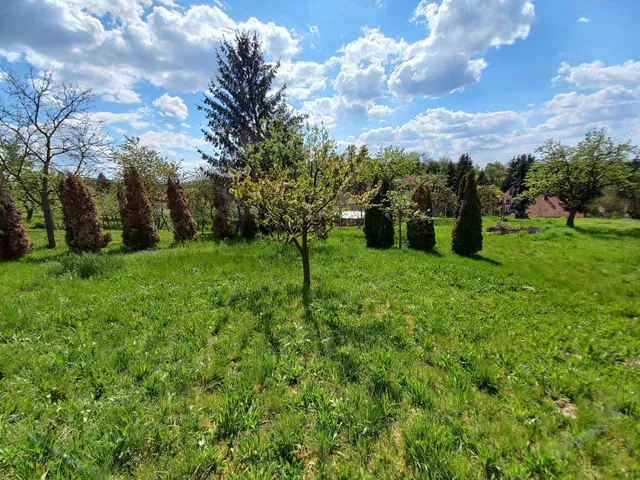 Eladó telek Sárvár 1997 nm