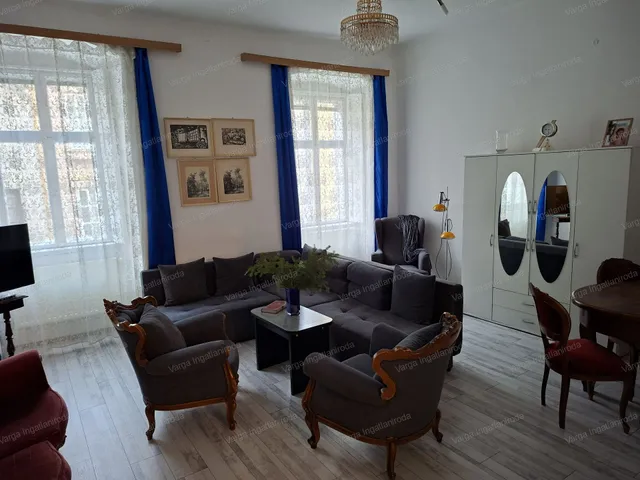 Eladó lakás Sopron, Belváros 58 nm