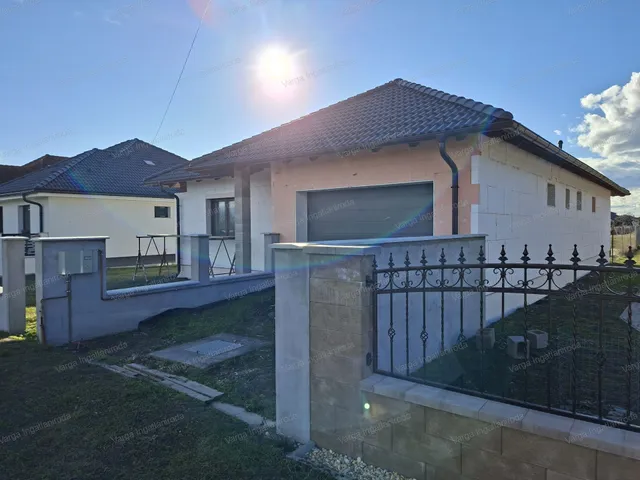 Eladó ház Rábapaty 121 nm