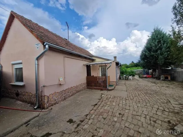 Eladó ház Baja, Katonaváros 55 nm