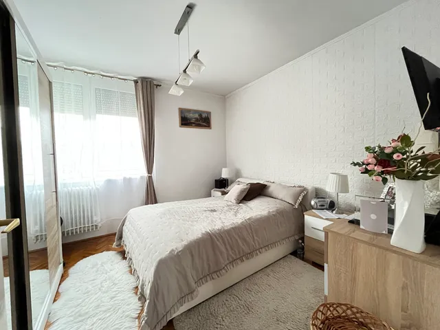 Eladó lakás Ajka 55 nm