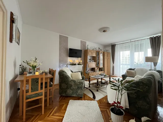 Eladó lakás Ajka, Ifjúság 55 nm