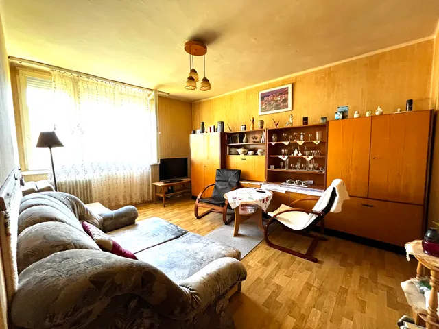 Eladó lakás Ajka 49 nm