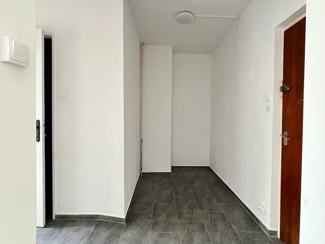 Eladó lakás Ajka 36 nm